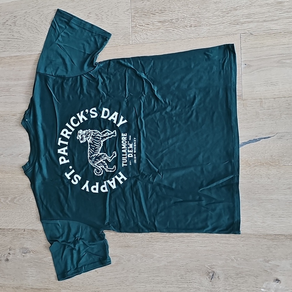 NWOT Tullamore D.E.W. Dark Green Logo Tee - Picture 3 of 5